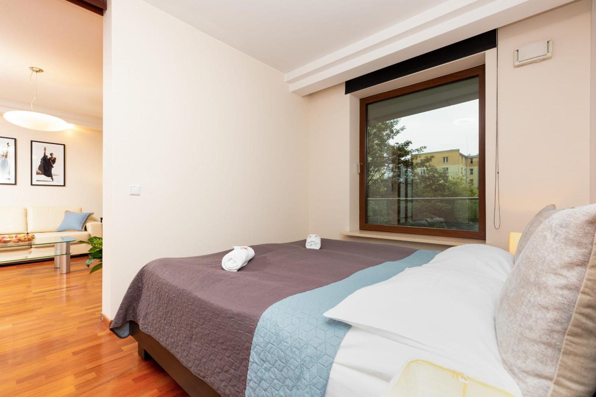 Lincoln Exclusive With Ac In By Renters Prestige Warszawa