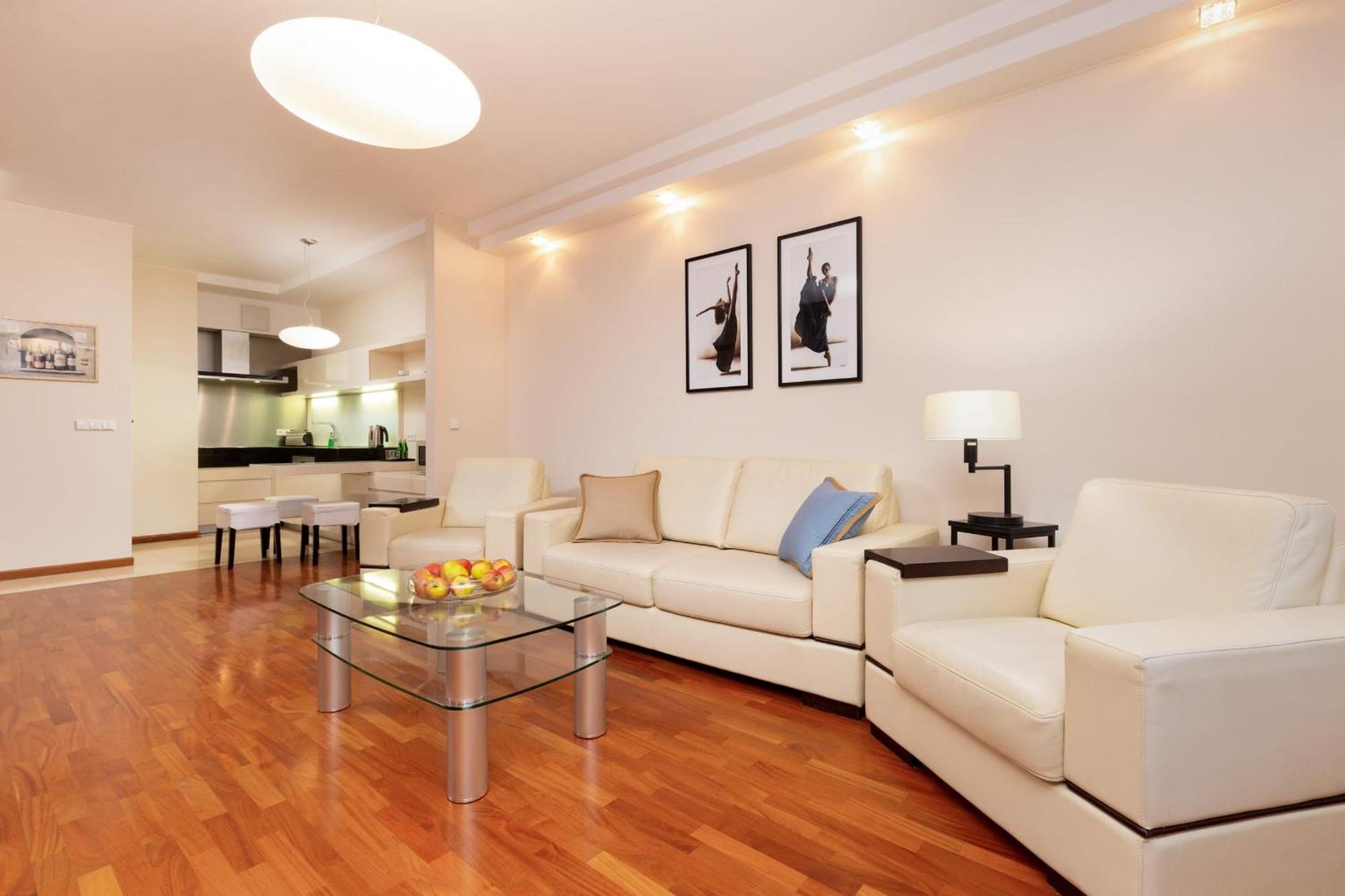 Lincoln Exclusive With Ac In By Renters Prestige Warszawa