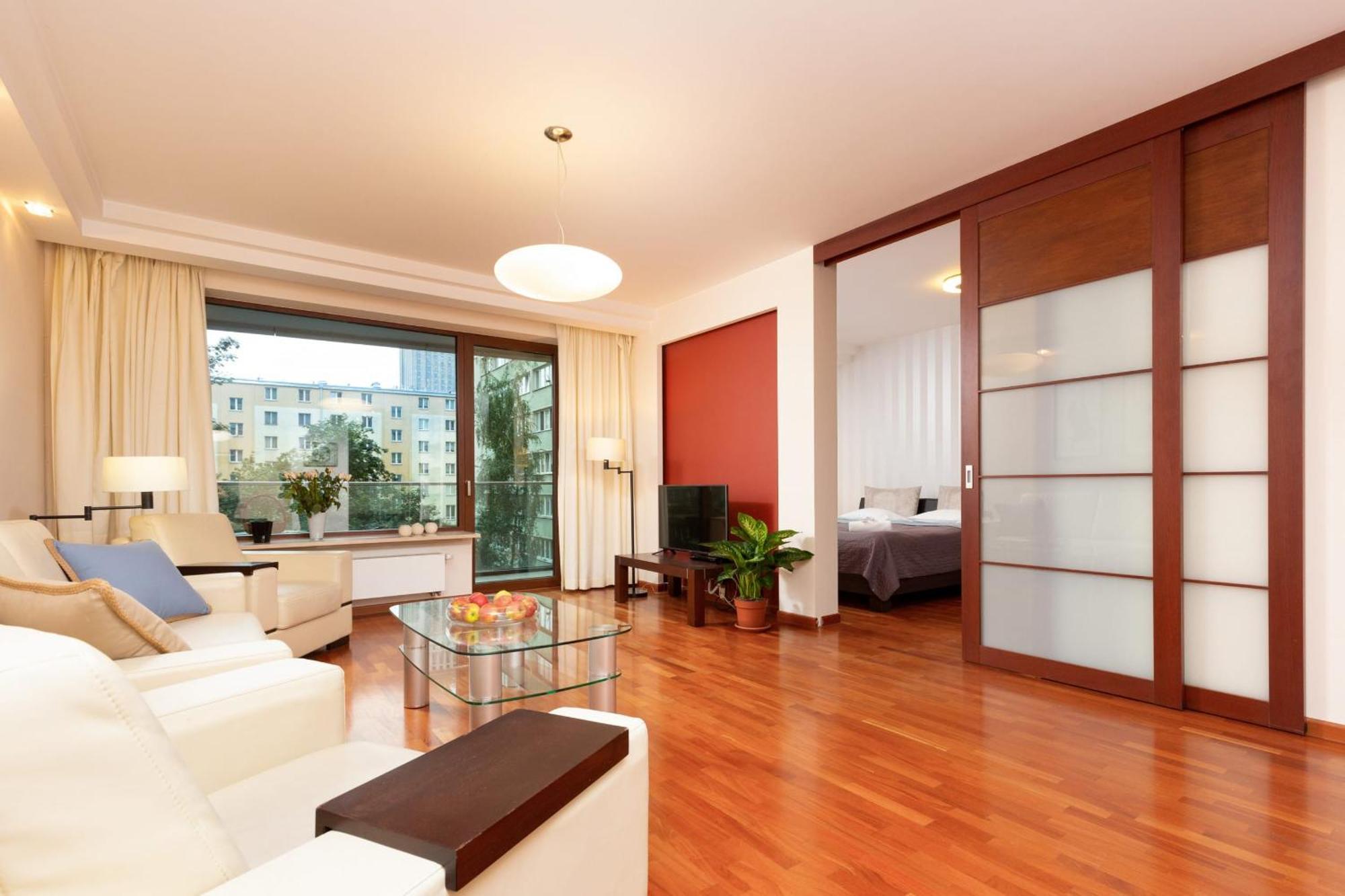 Lincoln Exclusive With Ac In By Renters Prestige * Warszawa